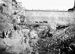 CONSTRUCCION PANTANO PUENTES