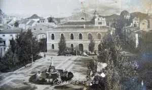 PLAZA COLON Y TEATRO GUERRA