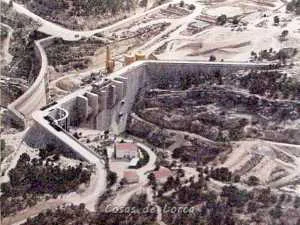 PANTANO DE PUENTES EN CONSTRUCCION 1993