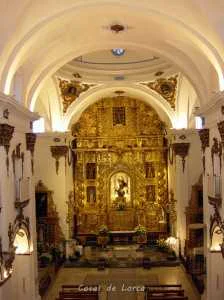 INTERIOR DE LA IGLESIA