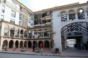 CLAUSTRO 2005