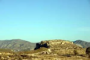 Castillo de Puentes en La Tova (Lorca)