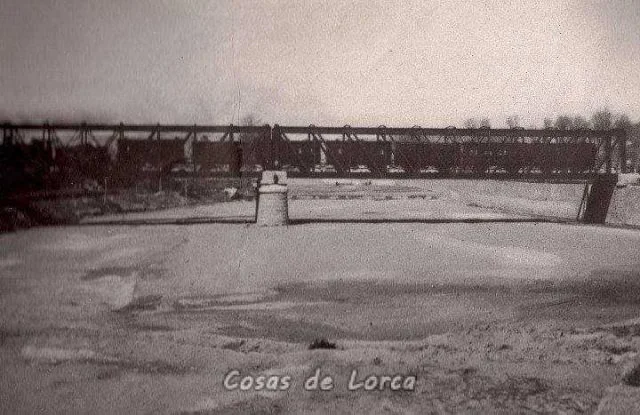 COSAS DE LORCA - PUENTE DE HIERRO