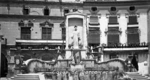 ESTATUA DEL SAGRADO CORAZON DE JESUS EN PLAZA DE ESPAÑA DESDE 1955 A 1970