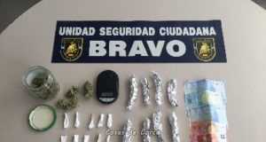 La Policía Local interviene diversas cantidades de cocaína, marihuana y dinero tras detectar un punto de venta de droga al menudeo en una vivienda