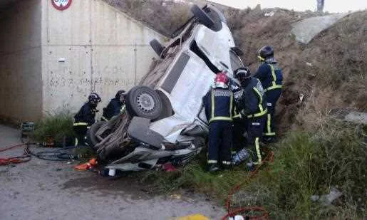 ESTADO DE LA FURGONETA TRAS EL ACCIDENTE