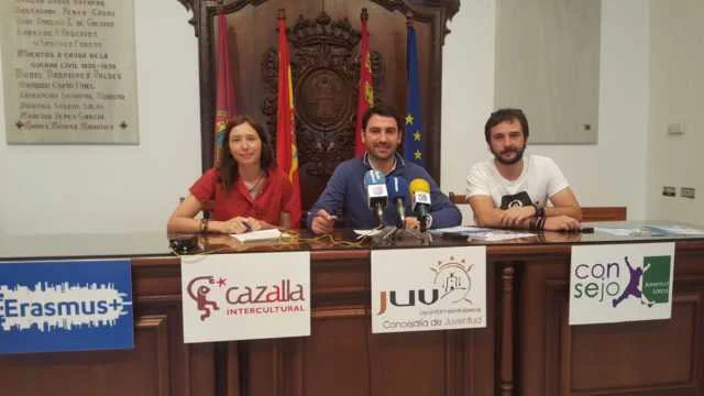 El Centro de Recursos Juveniles M13 de Lorca acogerá en julio una escuela de música y arte, talleres de video y una escuela gratuita para niños con 24 voluntarios europeos