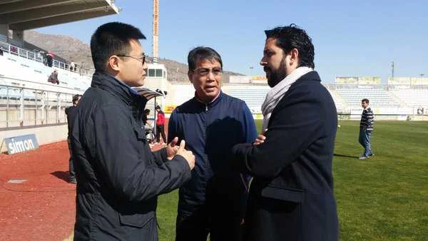 XU GEMBAO DUEÑO DEL LORCA LA HOYA