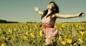 La Felicidad, vital para el equilibrio emocional y nuestro peso ideal