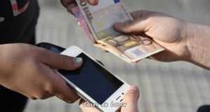 Condenado a nueve meses de cárcel por comprar por 2 euros un móvil robado, y que hacer si te lo roban