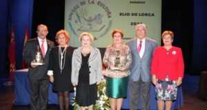 Mateo Ruiz y la AECC reciben sus Premios Elio 2016