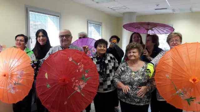 Los 14 ''Abuelos Cuentacuentos'' participarán durante los próximos meses en cinco proyectos transversales con niños a iniciativa de la Concejalía del Mayor