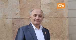 Antonio Meca de Ciudadanos se disculpa y reconoce ahora públicamente la legalidad de las adjudicaciones de obras municipales