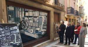 »La antigua tienda de ultramarinos de la casa de los Arcas»del artista cordobés Gonzalo Rodríguez gana el primer premio del Concurso de Pintura »Comercio Vintage Lorquino» dotado con 1.200 euros.