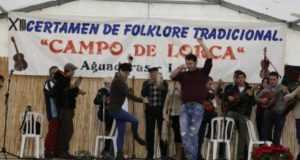 Aguaderas celebró su certamen folclórico a pesar de la lluvia.