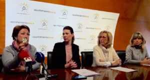 El Ayuntamiento y la sede local de la AECC organizan una plantación popular solidaria para conmemorar el Día Mundial contra el Cáncer.