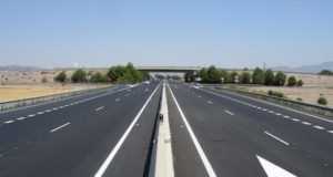 Fomento realiza labores de conservación en 550 kilómetros de carreteras regionales por valor de 11 millones de euros en 2016.
