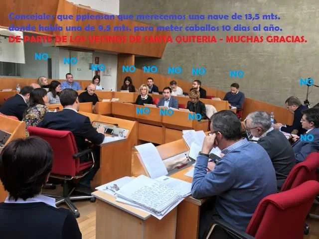 PLENO DEL NO CONTRA VECINOS SANTA QUITERIA