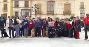 La Policía Local impartirá cursos gratuitos de adiestramiento canino abiertos a la participación de todos los ciudadanos.
