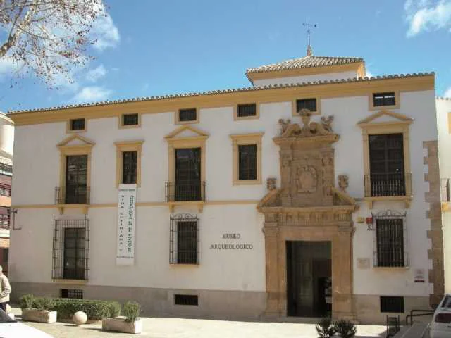 El Museo Arqueológico celebra su 25 aniversario con un ambicioso ciclo en el que habrá charlas sobre su creación o sobre las excavaciones arqueológicas para hallar los restos de Cervantes