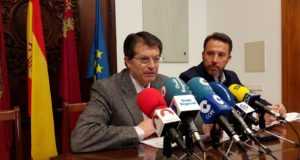 El Gobierno incluye una bonificación del 50% en el pago del IBI para los afectados por los terremotos dentro del Proyecto de Presupuestos Generales del Estado para este año.