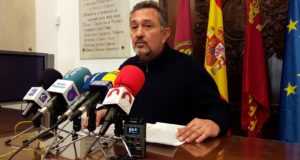 El Ayuntamiento solicita a los vecinos de las pedanías altas un consumo responsable de agua durante la jornada del próximo jueves por la limpieza del depósito principal.