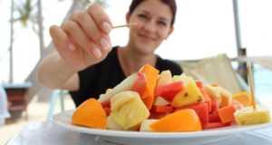 Consumir cada día frutas y verduras ayuda a frenar el estrés.