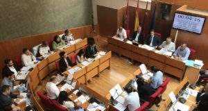 El Pleno Municipal aprueba por unanimidad una moción rechazando la creación de los Juzgados Uniprovinciales sobre cláusulas suelo y reclamación de gastos hipotecarios en Murcia.