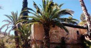 Piden que el Ayuntamiento adquiera el cortijo del Escarambrujo para crear un jardín botánico y un museo etnográfico y del agua.