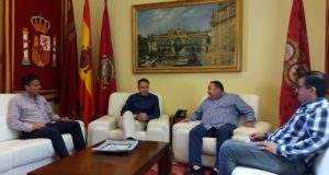 El Alcalde muy ilusionado con la posibilidad de ascenso a segunda A y B de los dos equipos lorquinos.