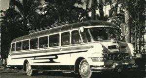 AUTOBUSES / AUTOCARES por Antonio de Cayetano