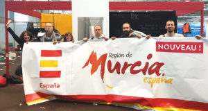 Los artesanos de la Región abren la puerta del mercado francés gracias a su participación en la feria más importante del país .