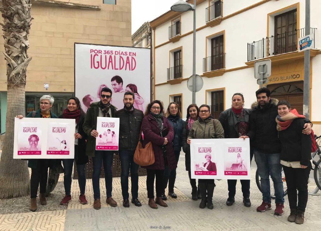 El Ayuntamiento, en colaboración con más de 30 colectivos, pone en marcha la programación más amplia de los últimos años para conmemorar el ''Día Internacional de la Mujer''