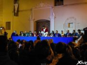 El Paso Morado dió vida al Viacrucis representando desde la Última Cena hasta la crucifixión en el Calvario.