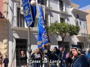 Azules y blancos dan inicio a la Semana Santa de Lorca con sus respectivos anuncios. 13