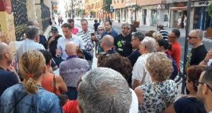 El alcalde de Lorca,Fulgencio Gil Jódar,apoya a los afectados por el impago de ayudas de los terremotos y comparte plenamente sus legítimas reivindicaciones
