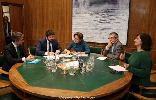 La Ministra Teresa Ribera no cede a las presiones de Fernando López Miras que pidió respeto al futuro de los murcianos.  5