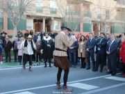 La Nueva Alameda de Cervantes se puso de largo ayer con la visita de Don Miguel de Cervantes y sus personajes más ilustres.