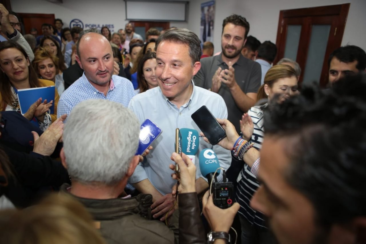 El PP gana las elecciones en Lorca por la mínima recuperando 4000 votos desde las generales. 9
