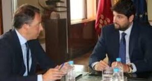 El Partido Popular consigue una inversión de 2,1 millones de euros para el arreglo integral de la carretera del Mesillo, que comunica el casco urbano con la costa