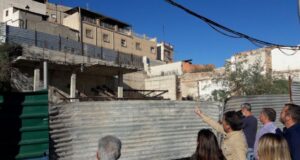 El PP denuncia que el alcalde del PSOE presenta como «logro» haber hecho sólo un tercio de las obras en El Portijico