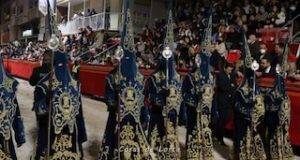 El arte de vestir la Semana Santa de Lorca, en peligro