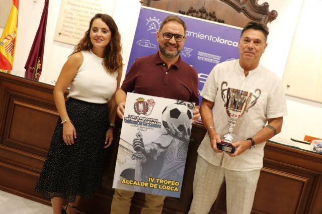 La IV edición del Trofeo "Alcalde de Lorca" se disputará ente próximo viernes, 26 de agosto, entre el Lorca Deportiva y el Recreativo Granada 5
