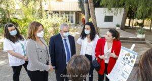 La CARM destina más de 200.000 euros a remodelar el entorno de la residencia de personas mayores Domingo Sastre de Lorca.