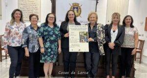 La Federación de Organizaciones de Mujeres de Lorca (FOML) y la Hermandad Virgen de las Huertas ponen en marcha el taller de bordado en lana ‘Puntadas del Arte’