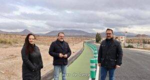El Ayuntamiento de Lorca remodela la carretera de Zarcilla de Ramos – La Paca con el refuerzo y ensanche del firme y la ejecución de una nueva vía verde