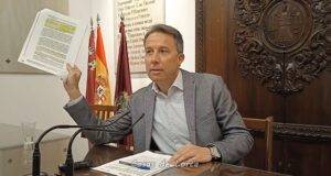 Mateos ha ocultado que convocó y presidió una reunión el viernes previo al acto del «Escándalo Madrid» en la que determinaron el procedimiento a seguir para tramitarlo y pagarlo