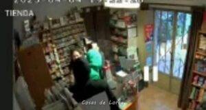 Atracan a punta de pistola el estanco en puente Vallecas de Lorca.