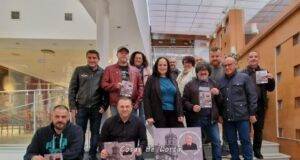 Fátima López Belmonte y Génesis García Muñoz, ganadoras del II Certamen de Relatos Cortos José Alberto Lario «El Flori»