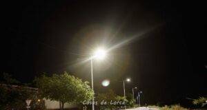 El Ayuntamiento de Lorca culmina los trabajos de iluminación del camino de servicio que conecta la ronda sur con el Centro Comercial